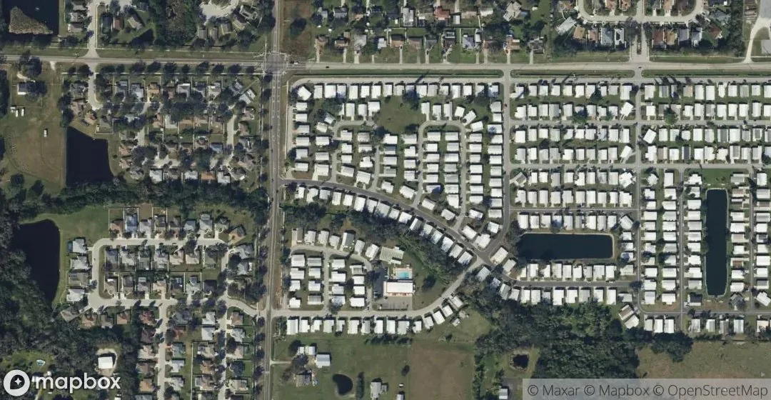 Shadow Brook Mobile Home in Palmetto